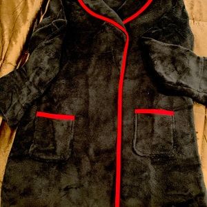 Brand New Fredericks of Hollywood black and red plush robe